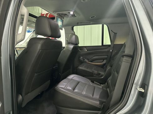 Used 2019 GMC Yukon Denali w/ Denali Ultimate Package AWD/4WD image 23