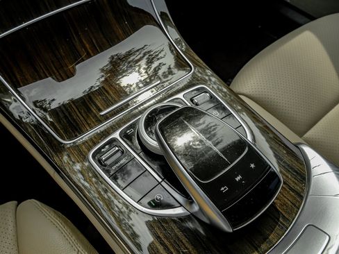 Used 2018 Mercedes-Benz C 300 Sedan w/ Multimedia Package image 28