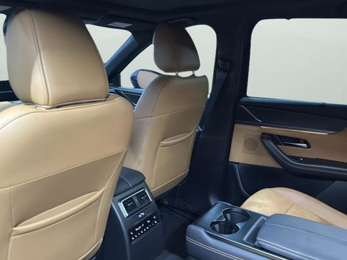 Used 2024 MAZDA CX-90 3.3 Turbo S w/ Premium Plus image 29