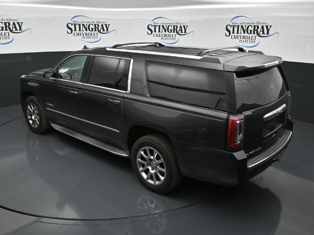 Used 2016 GMC Yukon XL Denali w/ Open Road Package RWD image 22
