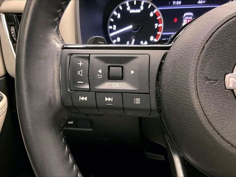 Certified 2023 Nissan Rogue SL w/ SL Premium Package image 18