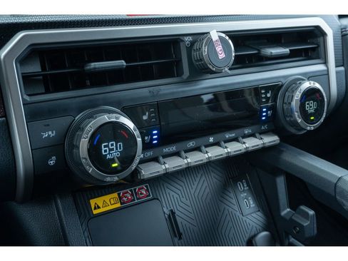 New 2026 Toyota 4Runner Limited image 25