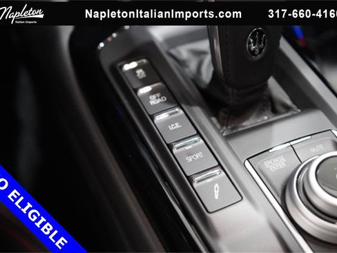 Used 2024 Maserati Levante GT Ultima image 30