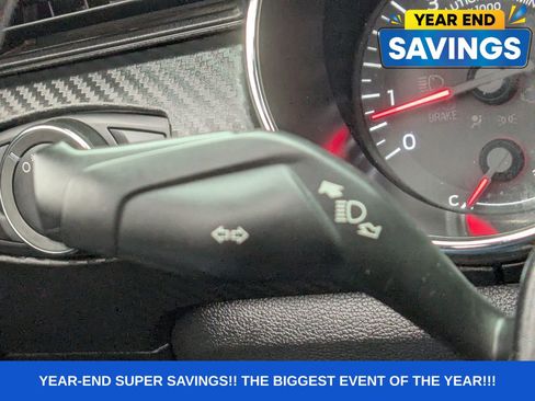 Used 2016 Ford Mustang Convertible image 23