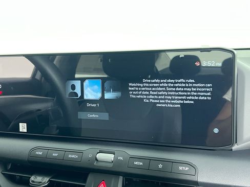 New 2026 Kia K4 LXS image 26