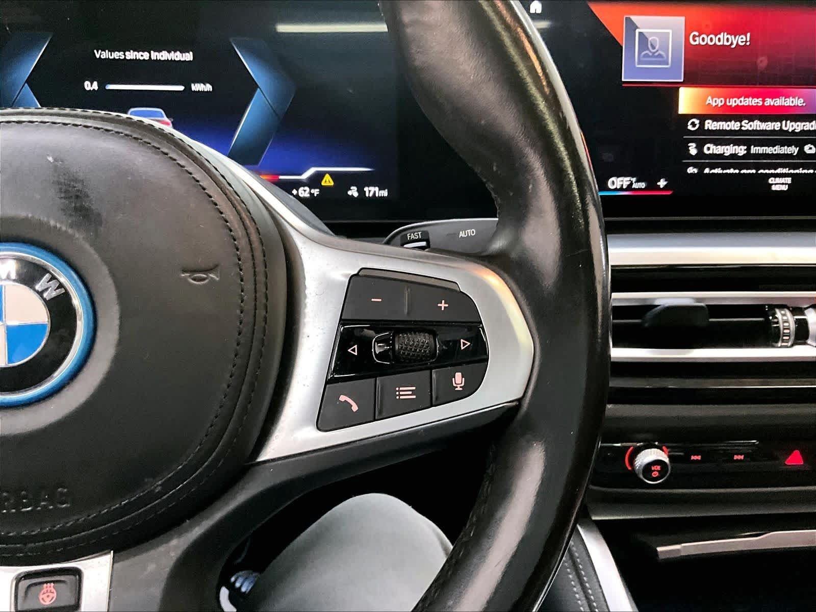Used 2023 BMW i4 eDrive40 w/ M Sport Package RWD image 21