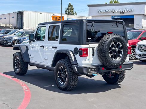 Used 2024 Jeep Wrangler Unlimited Rubicon 4xe AWD/4WD image 2