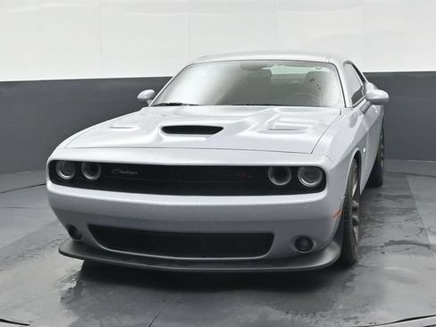 Used 2022 Dodge Challenger R/T Scat Pack RWD image 34