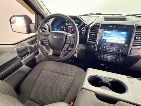 Used 2018 Ford F150 XLT w/ Equipment Group 302A Luxury AWD/4WD image 21