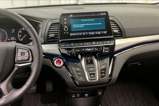 Certified 2026 Honda Odyssey Touring image 6