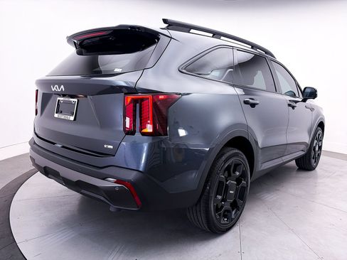Certified 2024 Kia Sorento SX AWD/4WD image 16