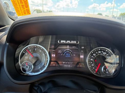 Used 2024 RAM 1500 Big Horn AWD/4WD image 15