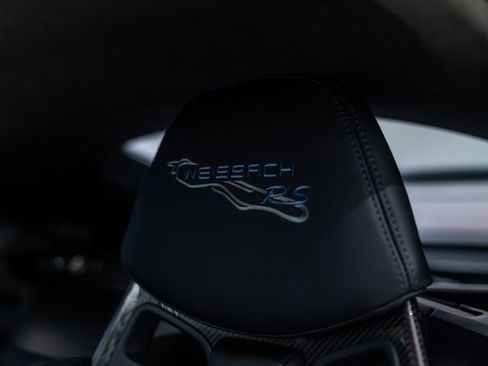 Used 2025 Porsche 718 Cayman GT4 RS image 40