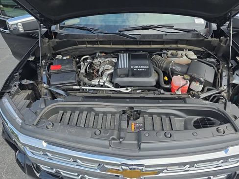 Used 2026 Chevrolet Silverado 1500 LTZ w/ LTZ Premium Package AWD/4WD image 32