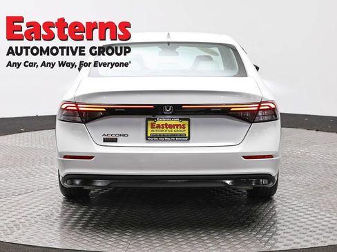 Used 2025 Honda Accord LX image 6