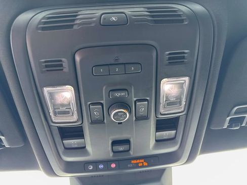 Used 2022 Cadillac Escalade Sport w/ Touring Package image 19