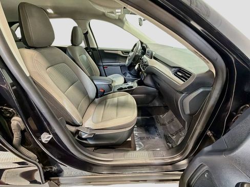 Used 2022 Ford Escape S AWD/4WD image 27