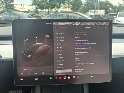 Used 2022 Tesla Model Y Performance AWD/4WD image 28