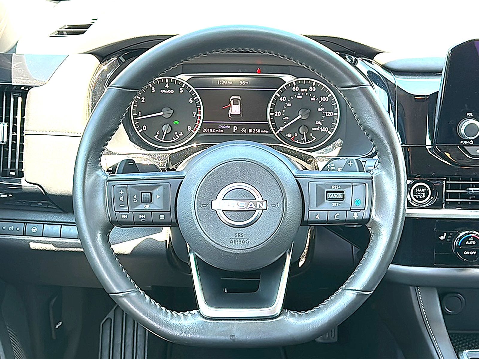 Used 2024 Nissan Pathfinder SV FWD image 23