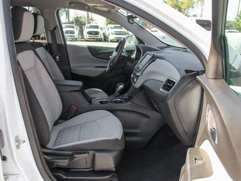 Used 2023 Chevrolet Equinox LT w/ Driver Convenience Package image 34