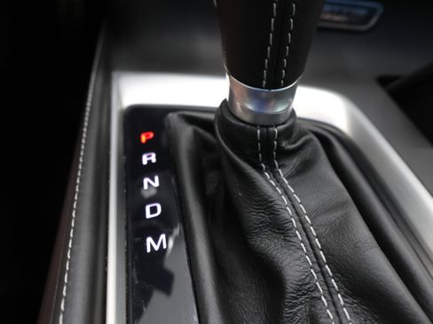 Used 2016 Chevrolet Corvette Stingray Coupe w/ 3LT Preferred Equipment Group RWD image 47