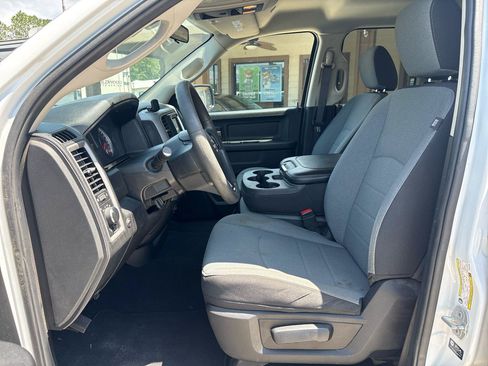 Used 2024 RAM 1500 Tradesman w/ Popular Equipment Group AWD/4WD image 9