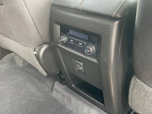 Used 2020 Chevrolet Traverse LT w/ LPO, Cargo Package AWD/4WD image 13