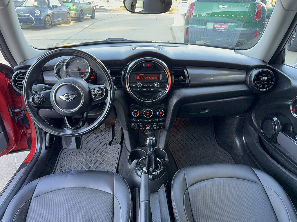 Used 2015 MINI Cooper 2-Door Hardtop FWD image 6