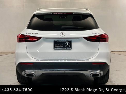 Certified 2026 Mercedes-Benz GLA 250 4MATIC image 4