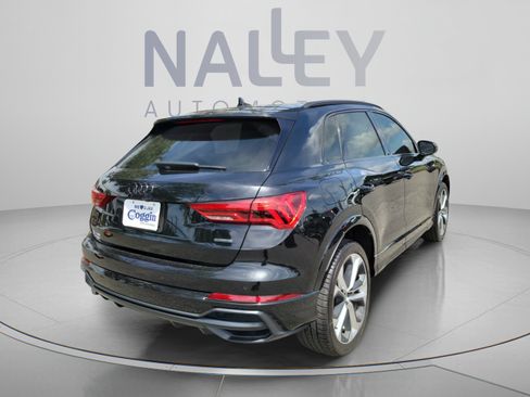 Used 2022 Audi Q3 2.0T Premium Plus w/ Premium Plus Package AWD/4WD image 3