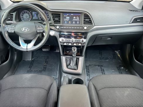 Used 2019 Hyundai Elantra Value Edition w/ Cargo Package FWD image 3