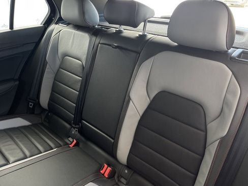 Used 2025 Volkswagen GTI SE image 27