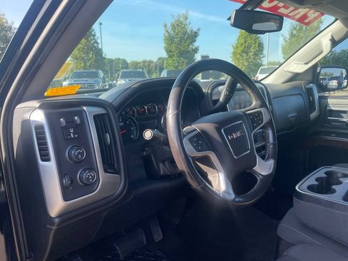 Used 2018 GMC Sierra 1500 SLE w/ SLE Value Package AWD/4WD image 15