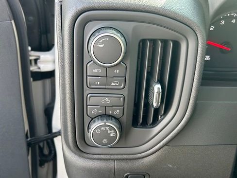 New 2026 Chevrolet Silverado 1500 Custom AWD/4WD image 11