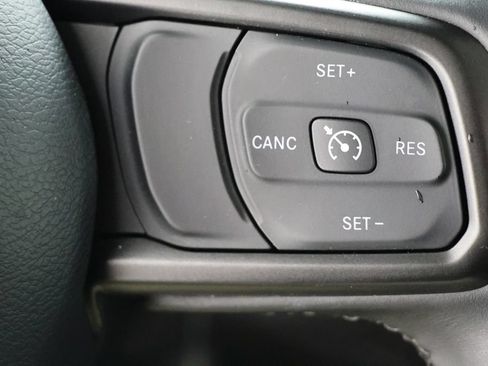 Used 2023 Jeep Wrangler Unlimited Sport AWD/4WD image 19