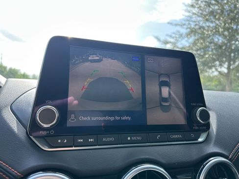 Used 2021 Nissan Sentra SR w/ SR Premium Package image 34