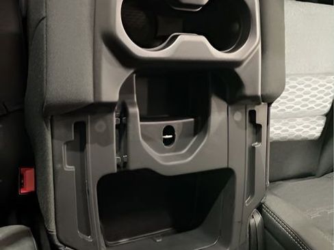 New 2026 RAM 1500 Big Horn AWD/4WD image 30