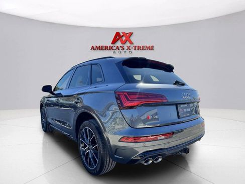 Used 2023 Audi SQ5 Premium Plus w/ Premium Plus Package image 3