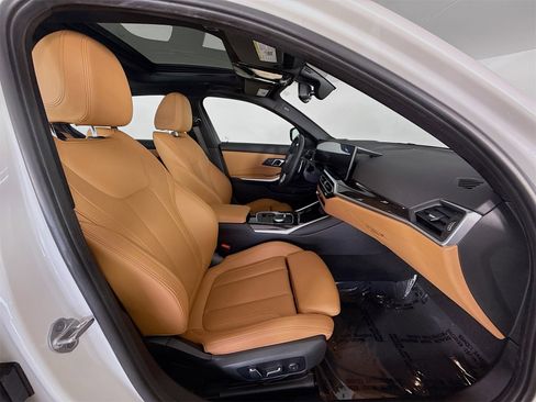 Certified 2024 BMW 330e w/ Premium Package image 29