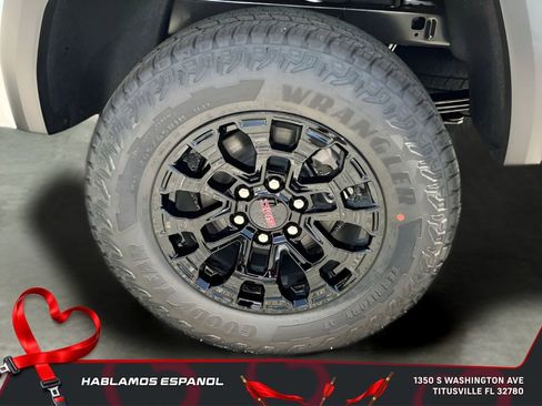 Used 2026 GMC Canyon Elevation w/ Convenience Package image 12