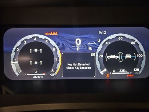 Used 2024 Toyota Tacoma TRD Sport image 15