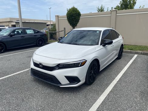 Used 2024 Honda Civic Sport image 13