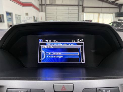 Used 2014 Honda Odyssey EX-L image 25