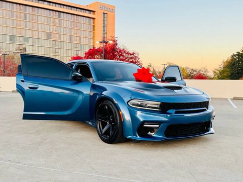 Used 2020 Dodge Charger Scat Pack w/ Dynamics Package image 24