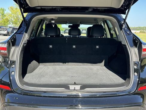 Certified 2024 Nissan Murano SV w/ SV Midnight Edition Package FWD image 20