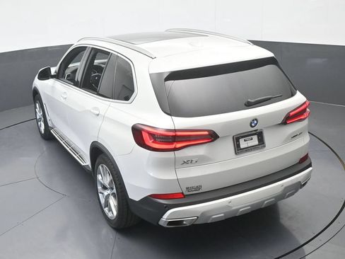 Used 2023 BMW X5 xDrive40i w/ Premium Package AWD/4WD image 57