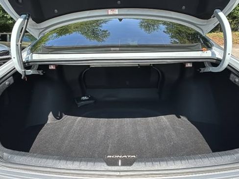 Used 2023 Hyundai Sonata Limited FWD image 34