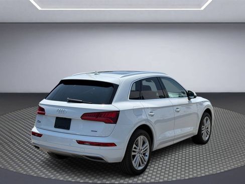 Used 2019 Audi Q5 2.0T Premium Plus w/ Premium Plus Package AWD/4WD image 7