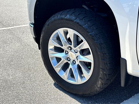 Used 2021 Chevrolet Silverado 1500 LTZ image 23