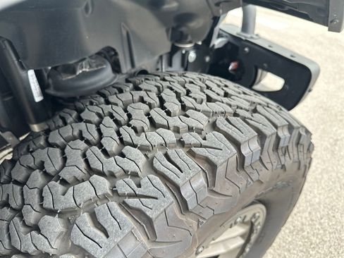 Used 2024 Jeep Wrangler Unlimited Rubicon 392 AWD/4WD image 15